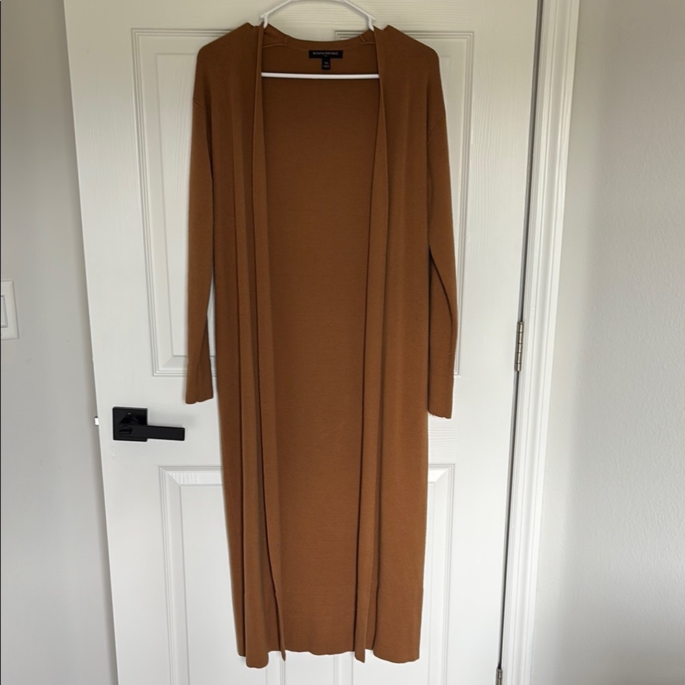 Banana Republic camel long cardigan